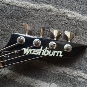 Washburn B-2 | Reverb