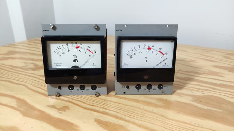 Siemens VU Meter (2x) | Reverb