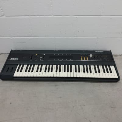 Ensoniq ESQ-1 Wave Synthesizer
