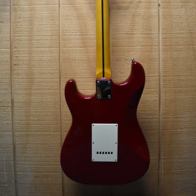 New York Pro Stratocaster Electric Guitar Red image 8