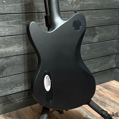 Schecter Ultra Electric Guitar - Black image 4