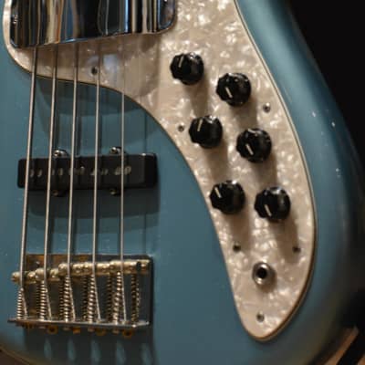 F Bass VF5-J 2011 Ice Blue Metallic of George Furlanetto [Collector Must-Have] image 2