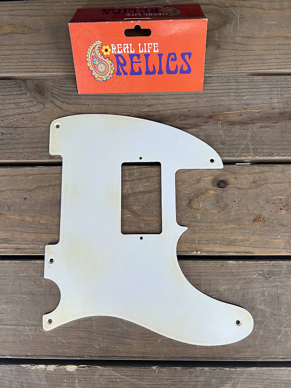 Real Life Relics Aged White Telecaster® Pickguard 1 Ply 5 | Reverb UK