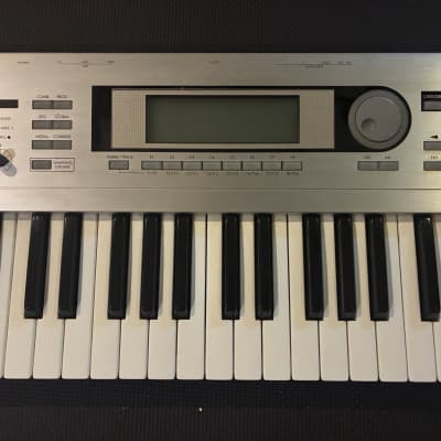Korg Triton LE (w/ hard case)