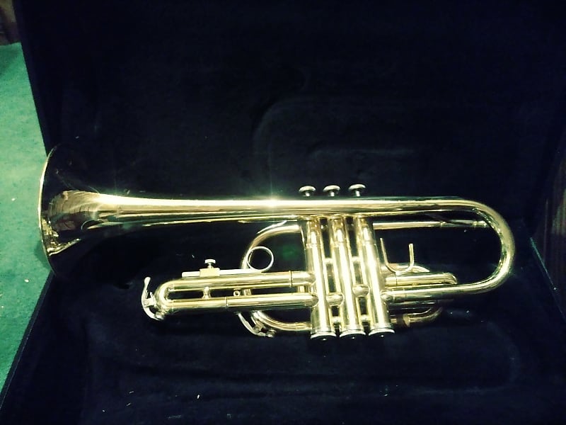 Holton C602 w/Case and Blessing 5C Mouthpiece Brass Reverb