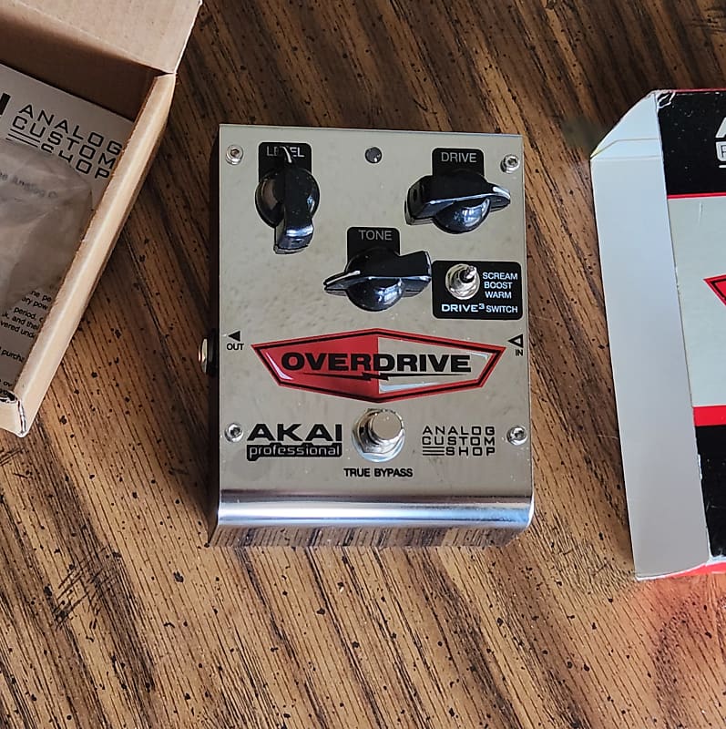 AKAI Drive3 Overdrive オーバードライブ オペアンプ付き - メルカリ