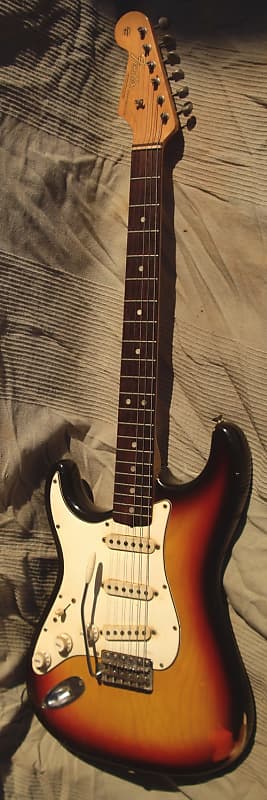 Fender Stratocaster Lefty 1965 Sunburst All original Rare ! image 1