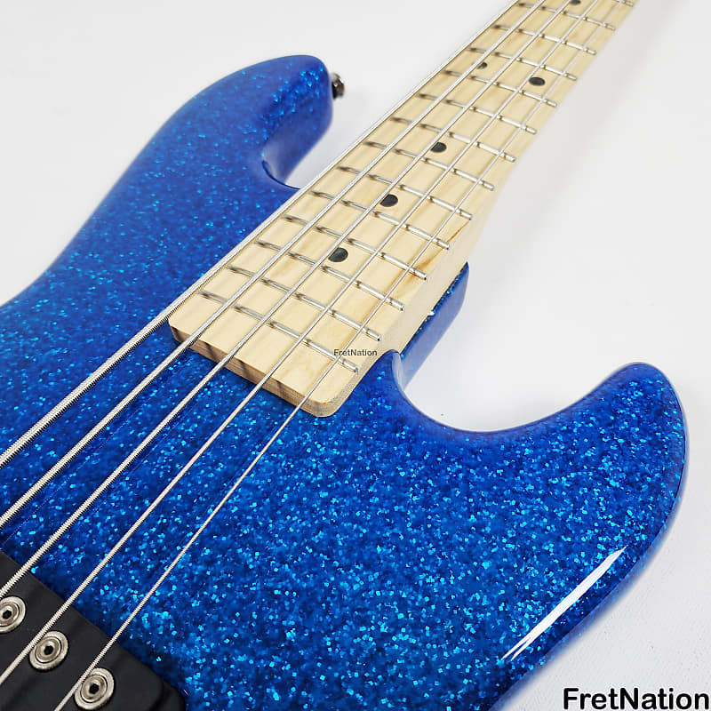 G&L Fullerton Deluxe L-2500 5-String Bass Blue Metal Flake
