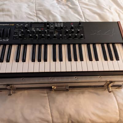 Dave Smith Instruments Mopho x4 w/ hard case