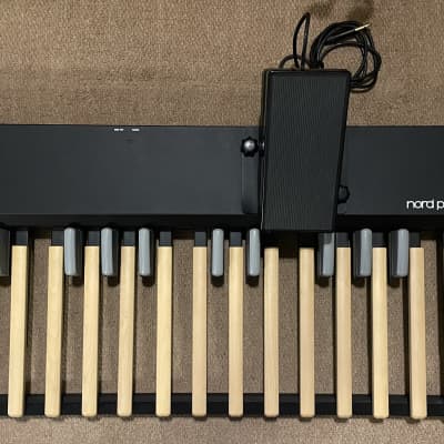 Nord Pedal Keys 27 with Swell Pedal for Nord C2 Organ 2009 - 2019 - Black