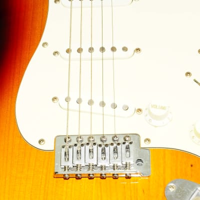 Fernandes Sunburst Electric Guitar Ref No 2152 image 5