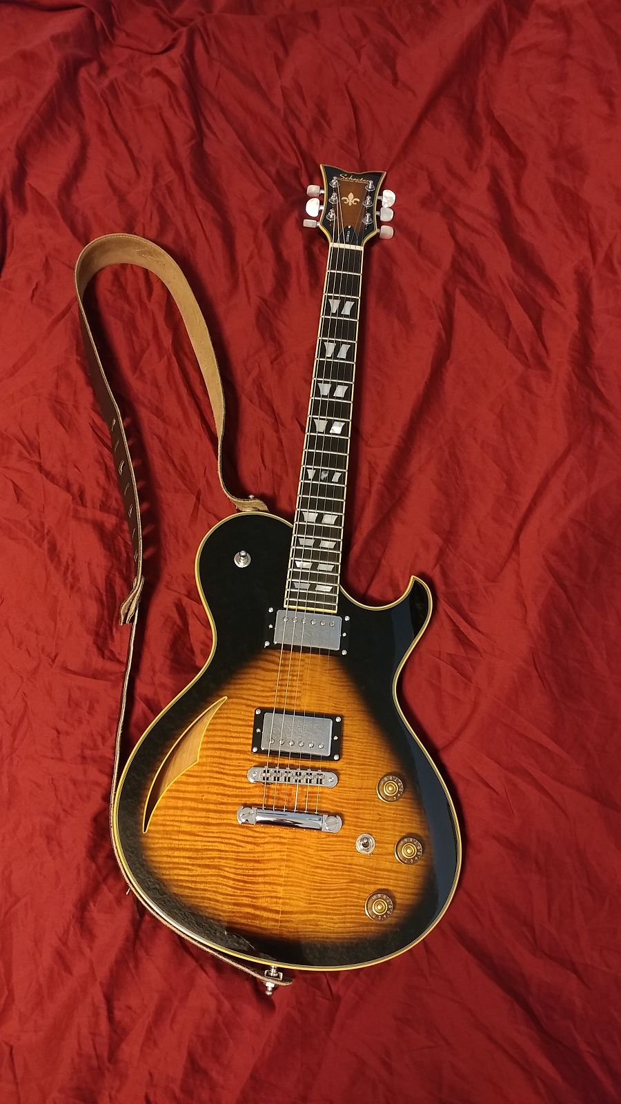 Schecter Solo 6 Custom E A Reverb