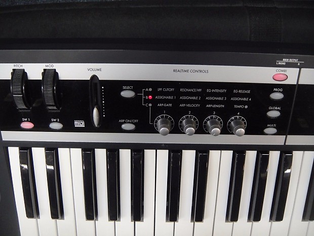 Korg X50 Keyboard Music Synthesizer 61-Key W/ Padded Gig Bag
