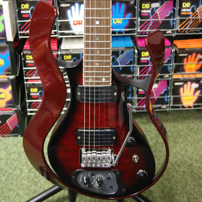 Vox Starstream synth electric guitar in quilted maple wine red finish - Made in Japan image 16