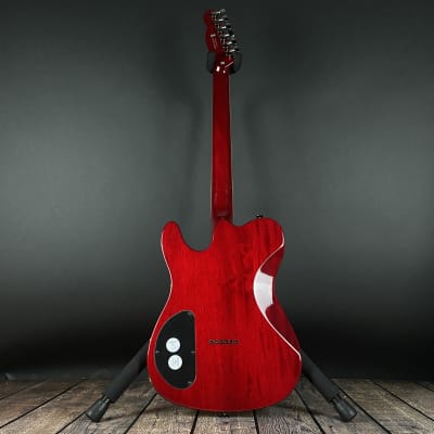 Fender Special Edition Custom Telecaster FMT HH, Laurel Fingerboard- Crimson Red Transparent image 3
