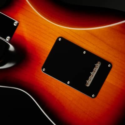 Suhr Classic S Antique - 3 Tone Burst 2023 image 12