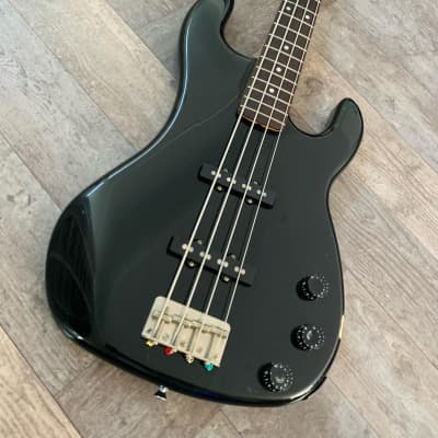 Kramer Jazz Bass • 1987 • JAPAN • 1 Day offer | Reverb