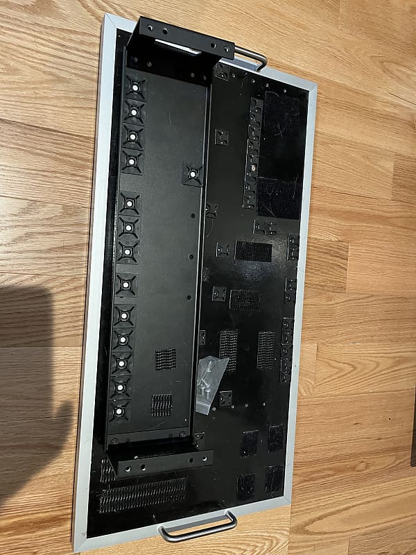 Fix pedalboard Flat 12*24 Black with bridge Reverb