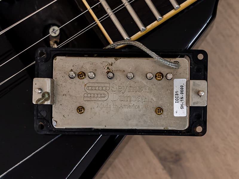 Jackson Star RR-TN01STB Randy Rhoads V