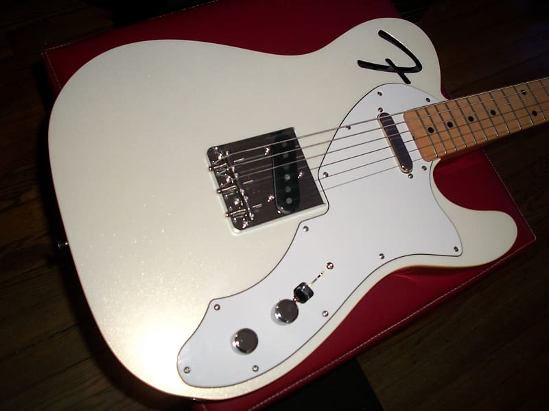 Fender Japan LTD Edition Thinline F Hole Telecaster 2021 - Arctic Pearl