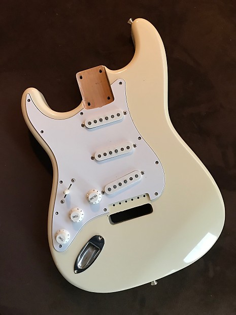 ギター　レフティ　Left　Fender Fender Redondo Player Left-Handed Natural エレアコギター