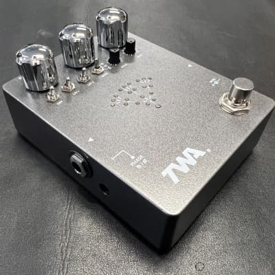 TWA Totally Wycked Audio KM-01 Krytical Mass Reactive Octave Fuzz Pedal 2024 - New! image 5
