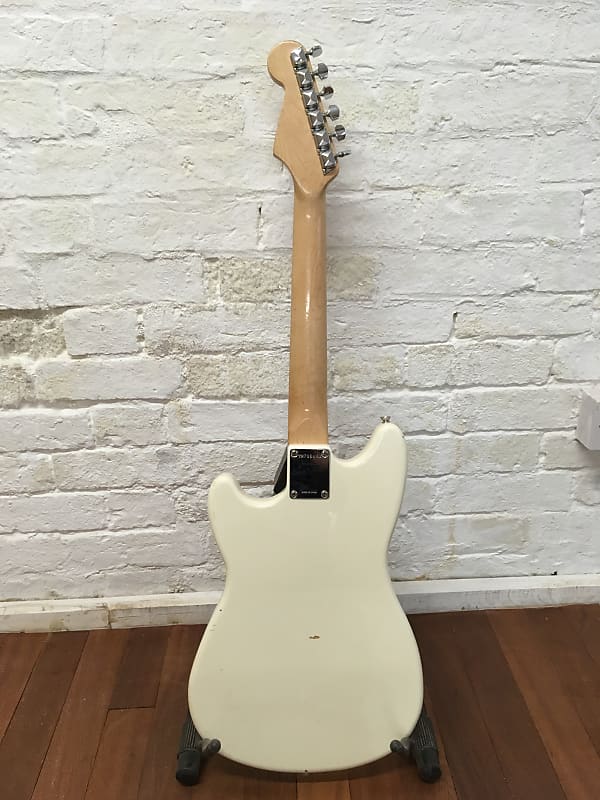 Squier by Fender Duo-Sonic 1998 Arctic white | Reverb
