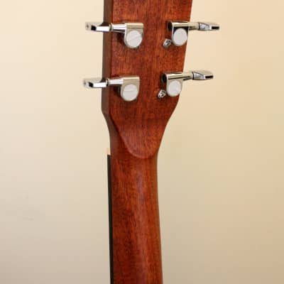 Alvarez RF26SSB Regent Series Folk/OM Acoustic Guitar Sunburst image 11