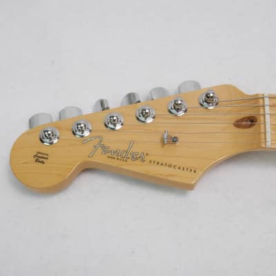 LH Fender American Standard Stratocaster 2011 Electric Guitar Olympic White Left-Handed image 3