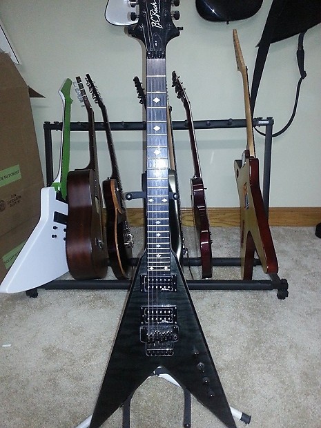 B.C. Rich NJ Series JR V Neck Thru w case Reverb