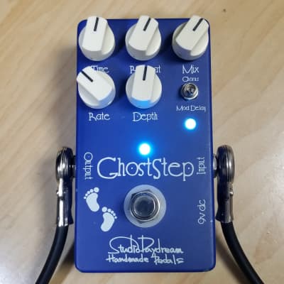 【ほぼ未使用】Studio Daydream Ghost Step v5.1 Studio Daydream Ghost Step V5.1 Blue | Reverb Hungary