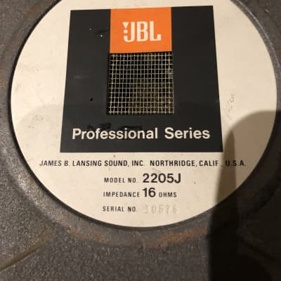 1980s JBL 2205J 15 inch 16 ohm Speaker Reconed image 2