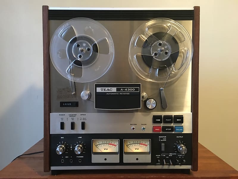 Vintage Teac A-4300 1/2 Track Stereo 1/4