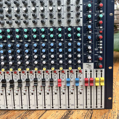 Soundcraft GB2R 12-2 Mixer with 12 mono + 2 stereo channels image 5