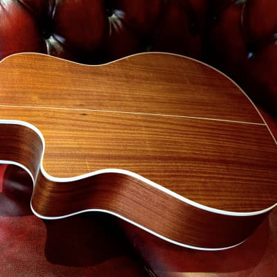 Cort SFX-CED NS Solid Red Cedar/Mahogany Venetian Cutaway with Electronics  Natural Satin | Reverb Canada