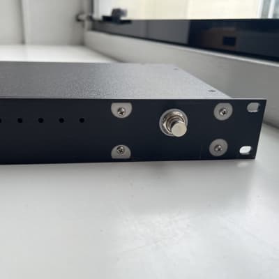 Mix bus transformer and summing box with Hensmann CH2242 with demo image 2