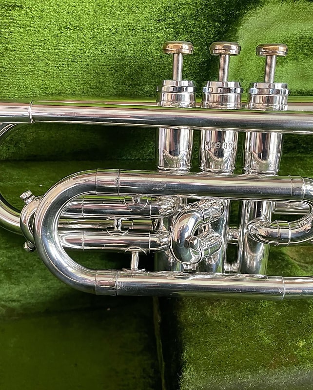 Getzen 300 Series C. 1970 Silver Reverb