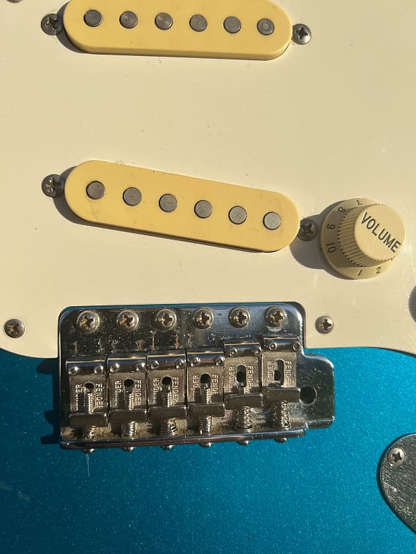 Fender FSR Made in Japan Traditional 60s Stratocaster Fiesta