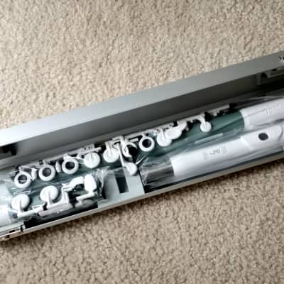 GUO Tocco Plus Flute with NEW VOICE head joint. C Foot, Offset G, Pin less Mechanism. image 1