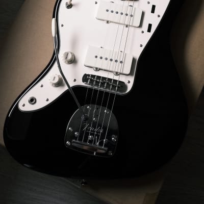 Fender MIJ Traditional '60s Jazzmaster Left-Handed 2020 - Black image 15