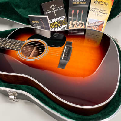 2014 Martin D-28 1935 Sunburst Acoustic Guitar w/OHSC image 4