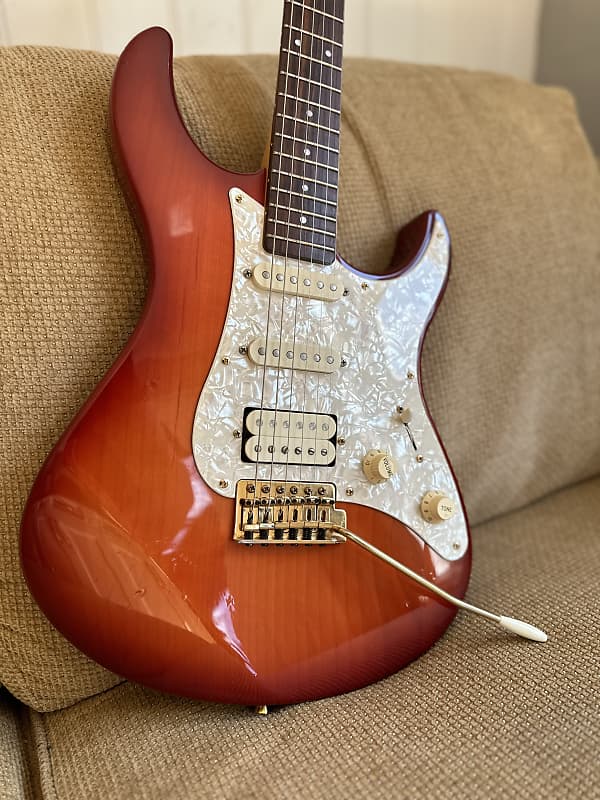 【さま】YAMAHA PACIFICA 312 ゴールドパーツ仕様アーム付 YAMAHA PACIFICA 312 II for sale - Price and Used Value