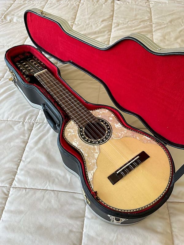 Luthier Gonzales Bolivian Ronroco DGBEB tuning Reverb