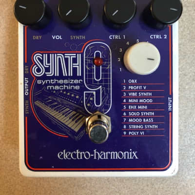 Electro-Harmonix Synth9 Synthesizer Machine