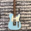 Fender Deluxe Nashville Telecaster with Pau Ferro Fretboard Daphne Blue