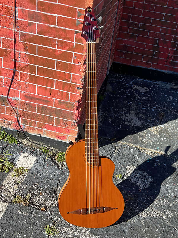 ベース Rick Turner Renaissance RB5 5-string Rick Turner Renaissance RB5 Standard 5-string Ampli-Coustic