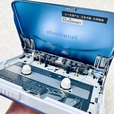Panasonic SX53 Walkman Cassette Player, Near Mint Rare Blue ! Working ! image 7