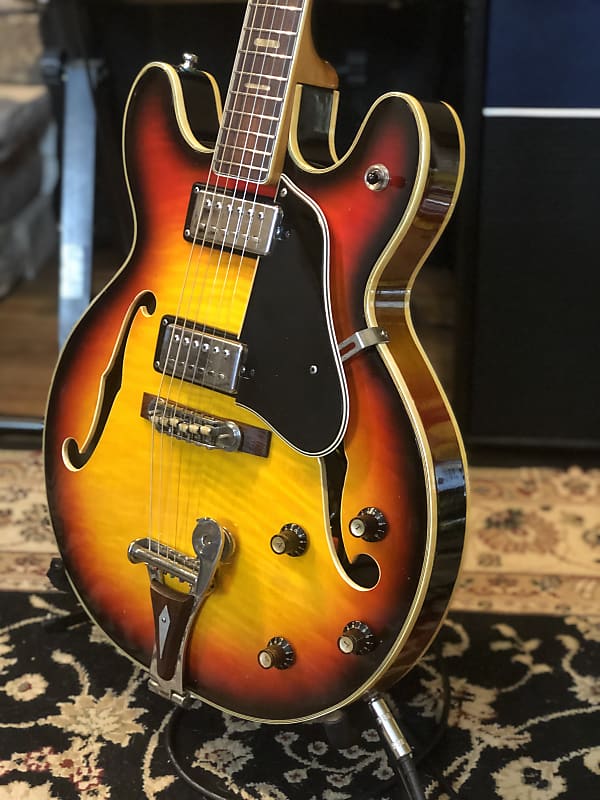 Univox Coily 1960/1970 Sunburst image 1