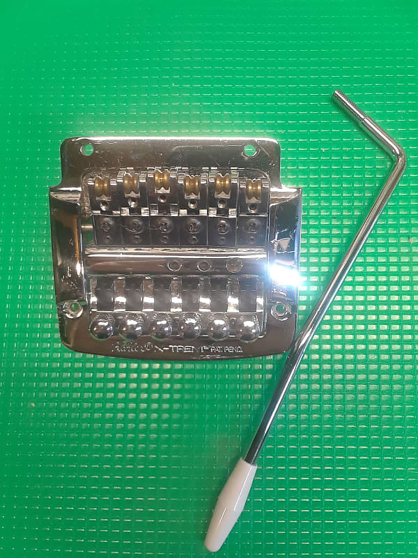 Kahler 4300 Kahler XTrem Bridge with Locking Cam / chrome Reverb