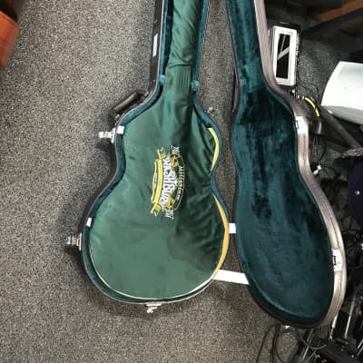 Washburn EA-2000 Millennium Edition acoustic - electric guitar 1999 excellent condition (1 of 300) with original hard case image 1